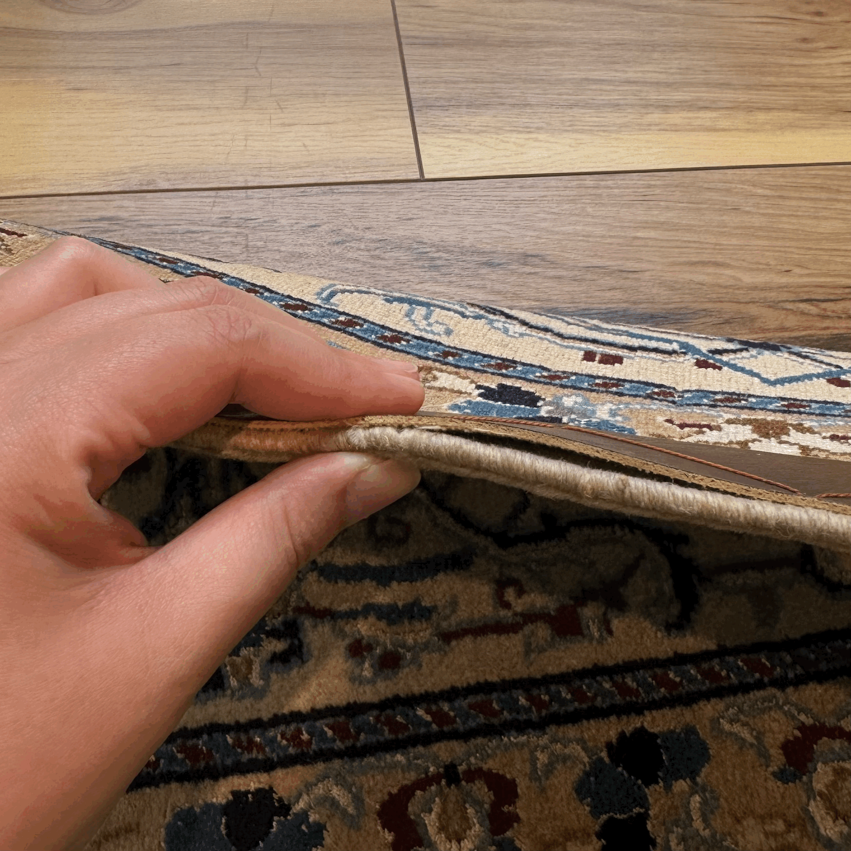 Nain 313×202