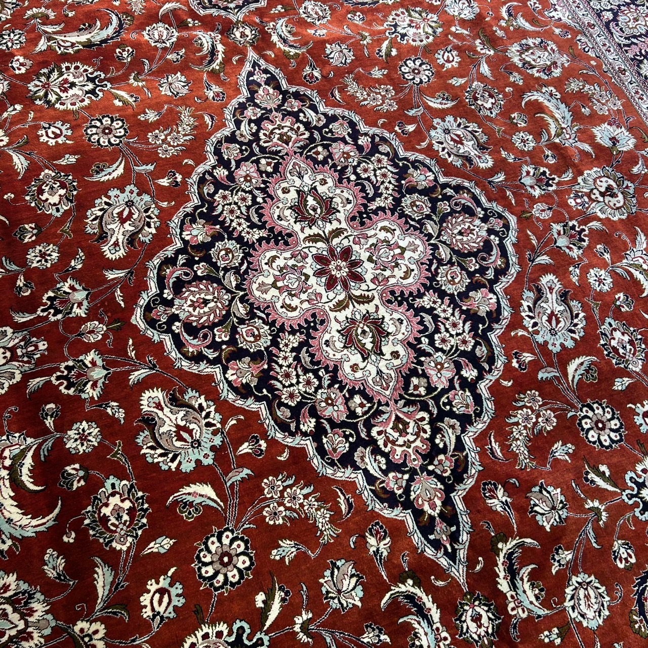 Qom 300×200