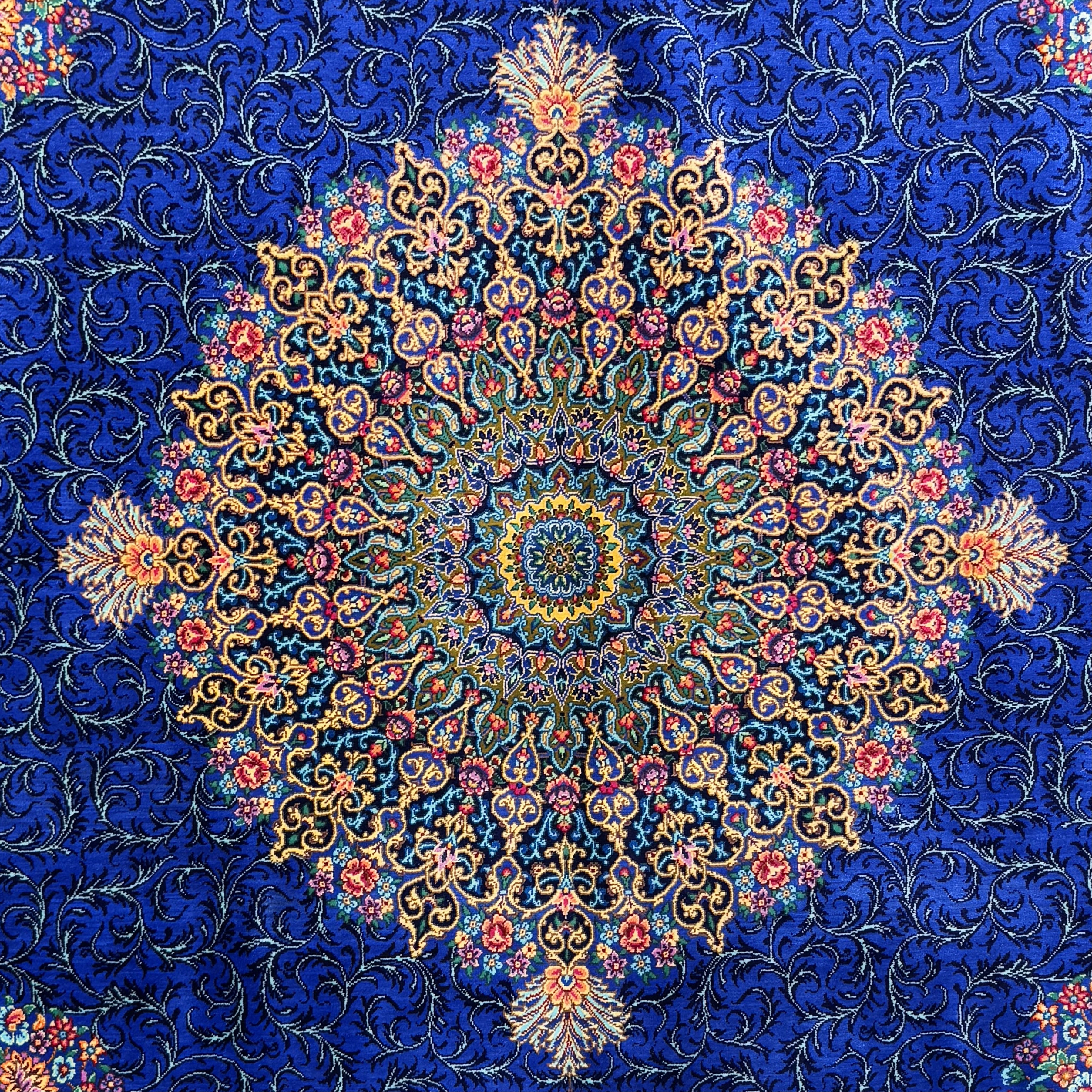 Qom Bazargan　198×132